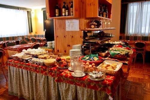 Hotel Posta Aprica Buitenkant foto